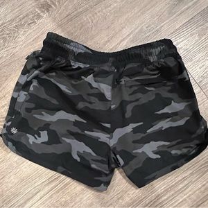 Girls XL/16 Athleta Girl All Play shorts